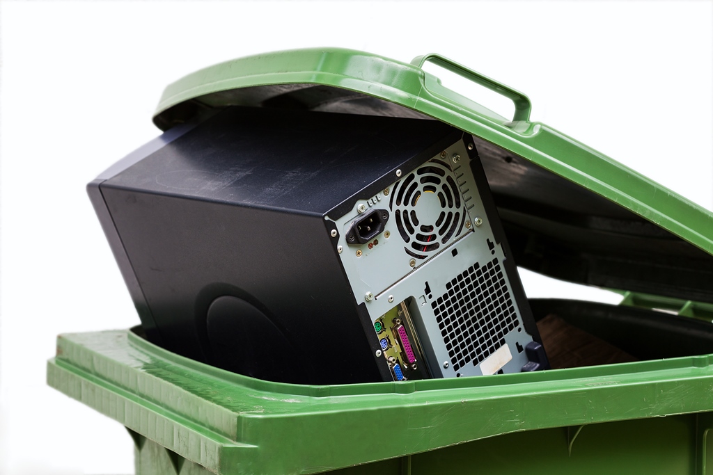Why You Should Recycle Your Computers