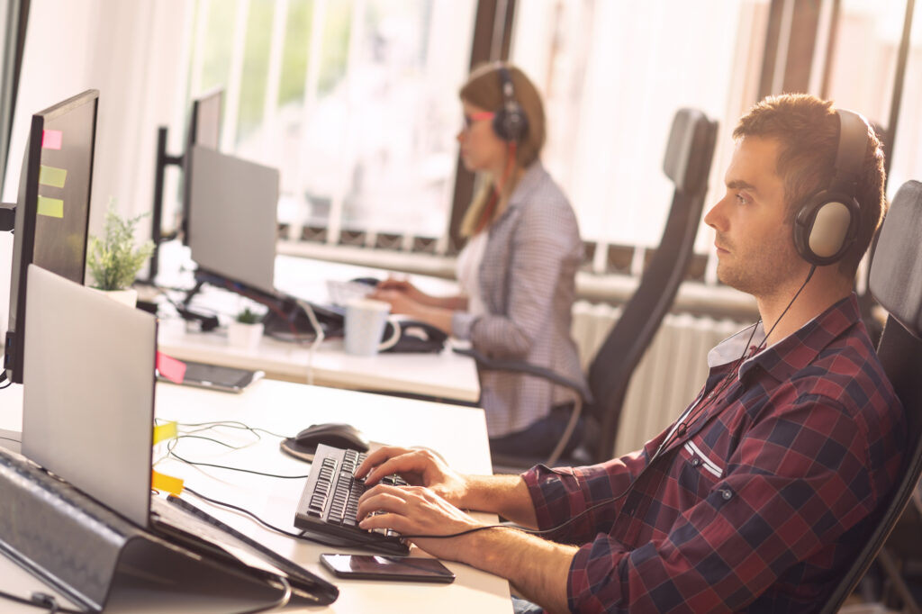 5 Surprising Reasons to Outsource IT Support for Your Small Business